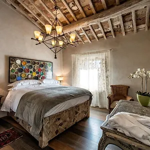 https://drogheria-e-locanda-franci.it-tuscanyhotel.com